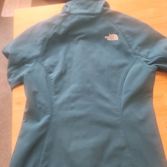 The Northface Jacket - Picture 2 of 3